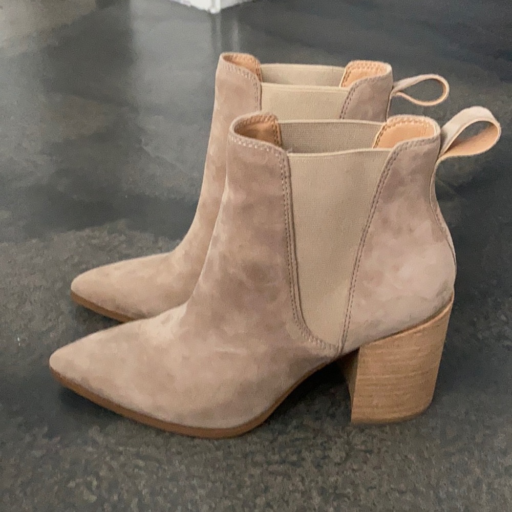 Steve Madden Knoxi Pointed Toe Bootie, TAUPE SUEDE